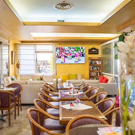 哈瑞斯酒店 酒店 3*