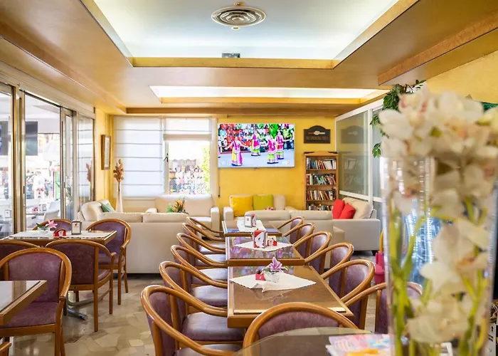 Harry's Отель 3*